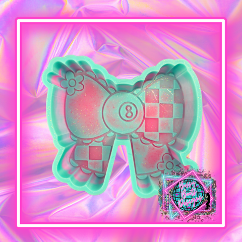 Retro 8 Ball Bow