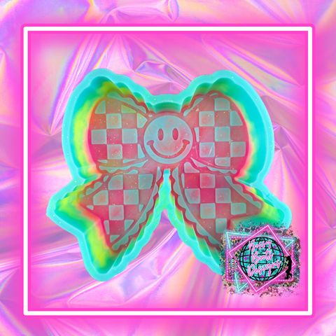 Checkered Smiley Bow