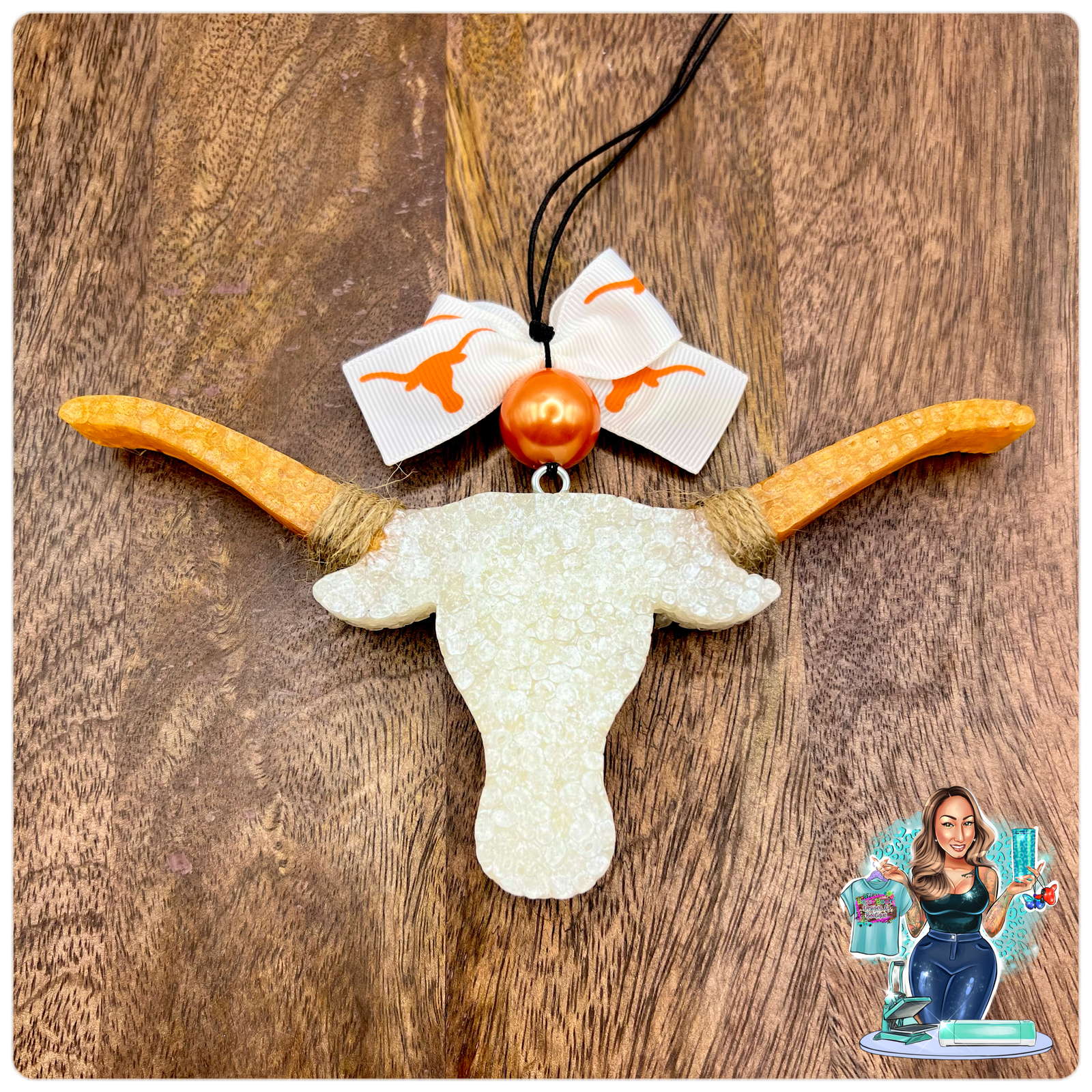 White & Orange Longhorn